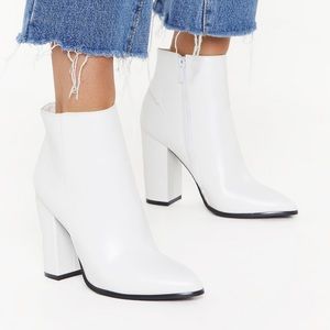 SOLD NWT white heeled bootie